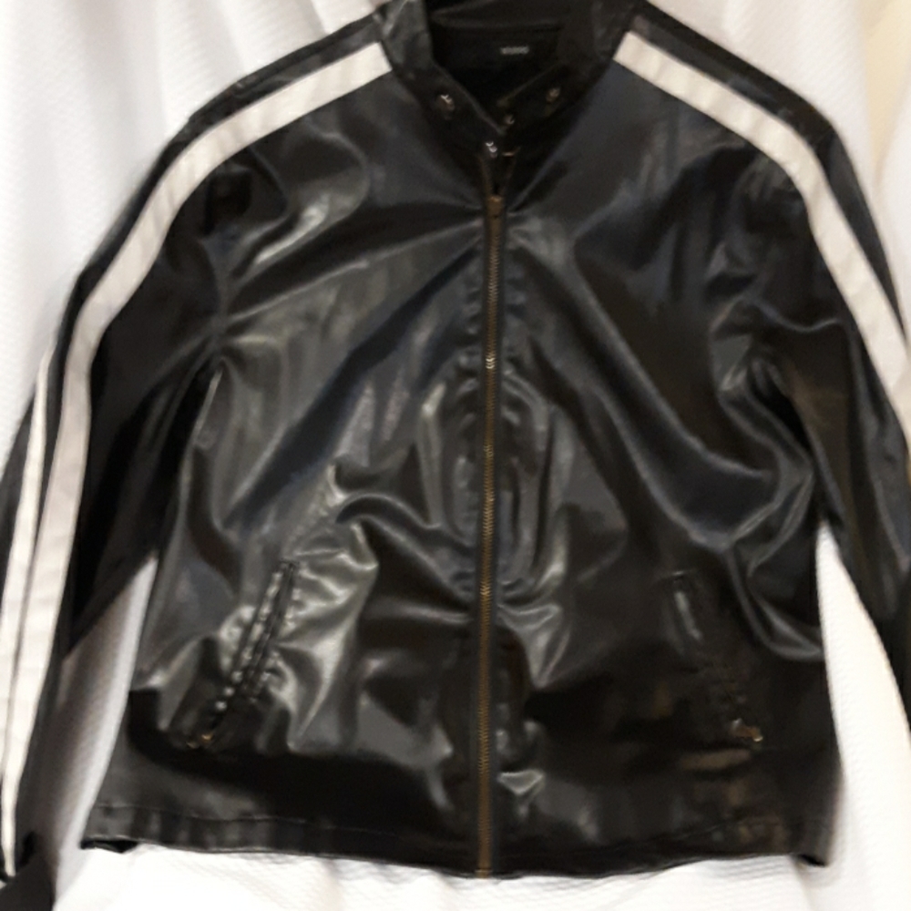 Reds moto jacket size small black